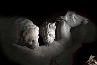 Geyik Parçalayan Aslanlar