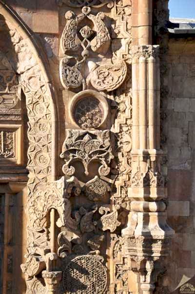Divriği Ulu Camii ve Darüşşifası Cennet Kapı