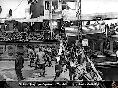 Şirket-i Hayriye Vapuru ile Yaralıların İstanbul'a Getirilişi